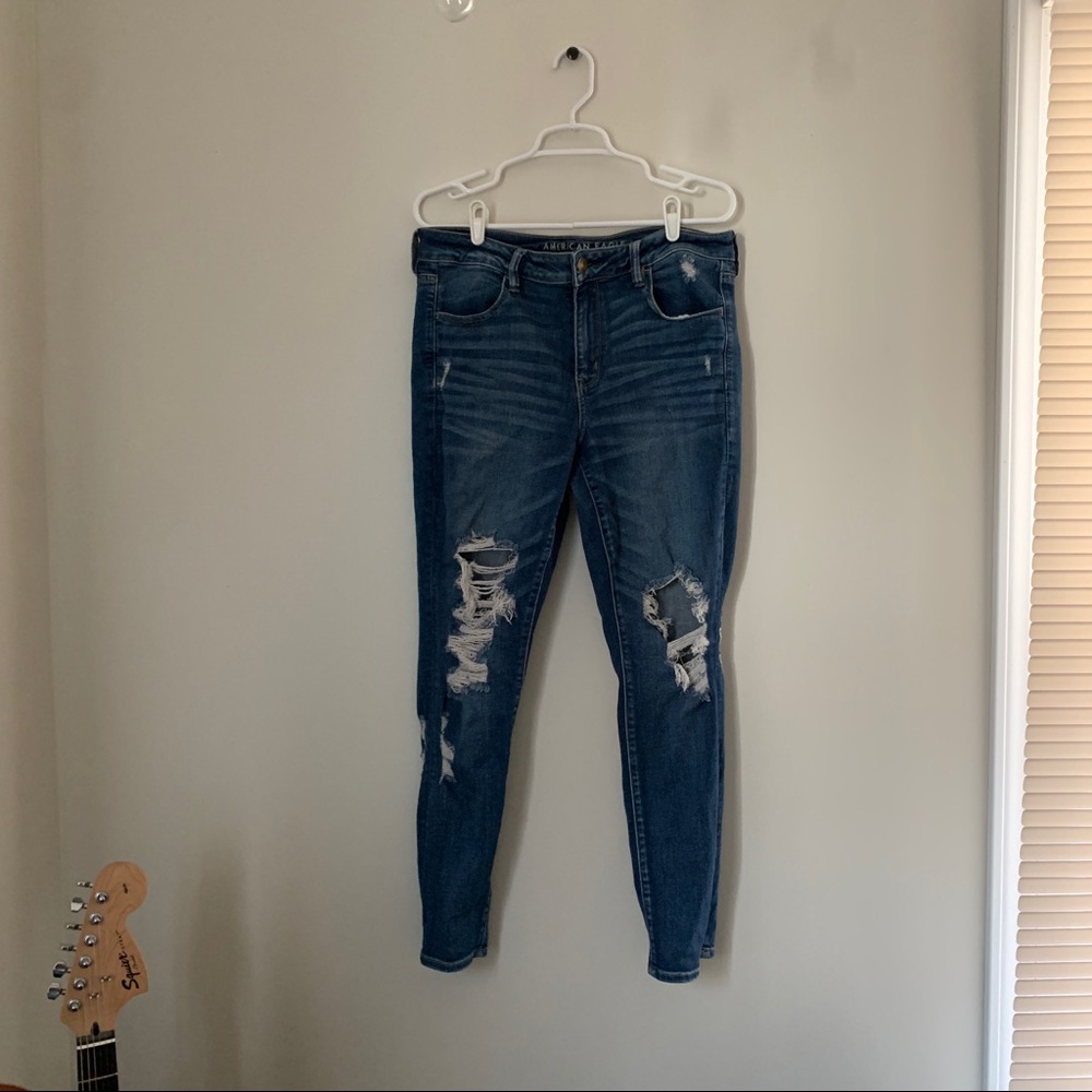 Ripped American Eagle Jeggings